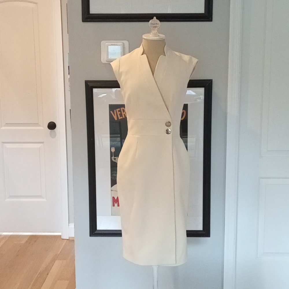 Karen Millen Ivory Wrap Knee Lenght Sleveless Dress Size US 4